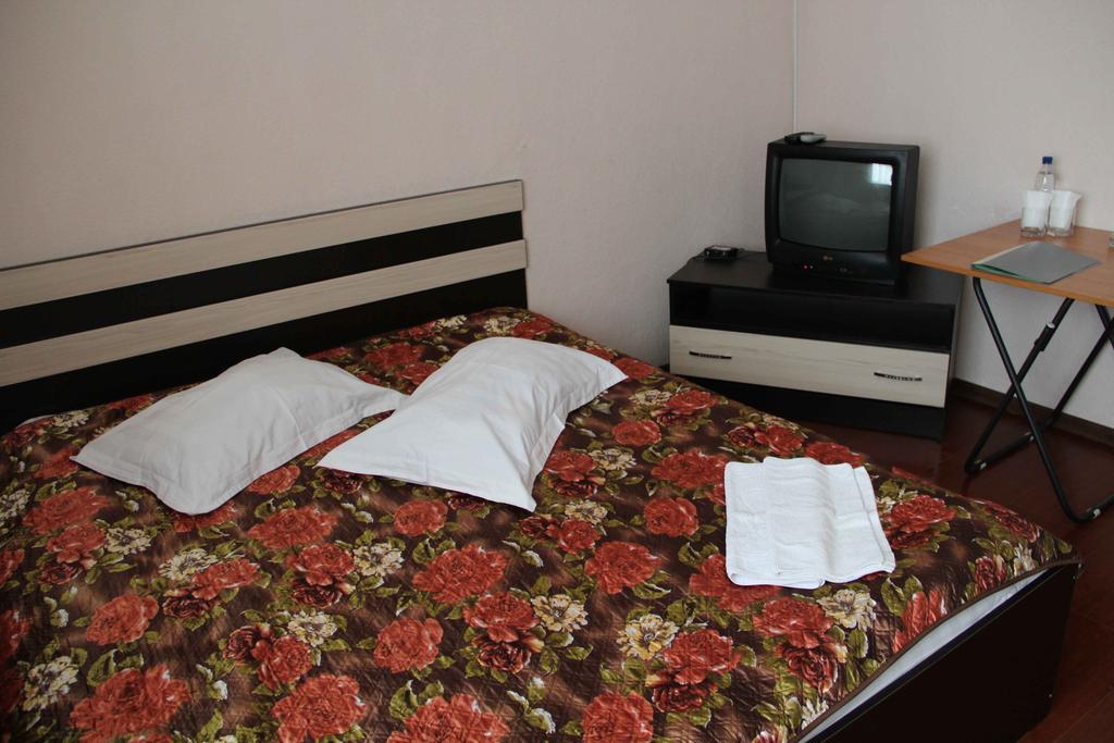 Astina Hotel Astana Chambre photo